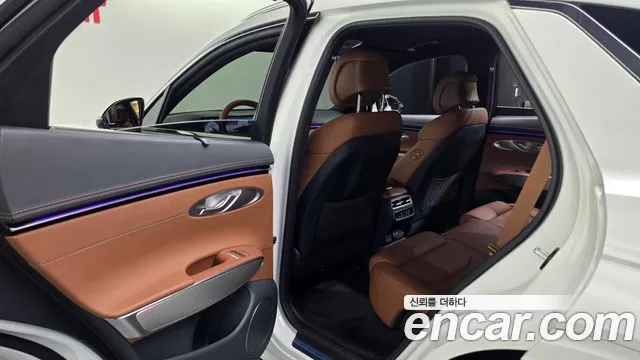 Genesis GV70 2.5T Бензин AWD — Фото автомобиля 22
