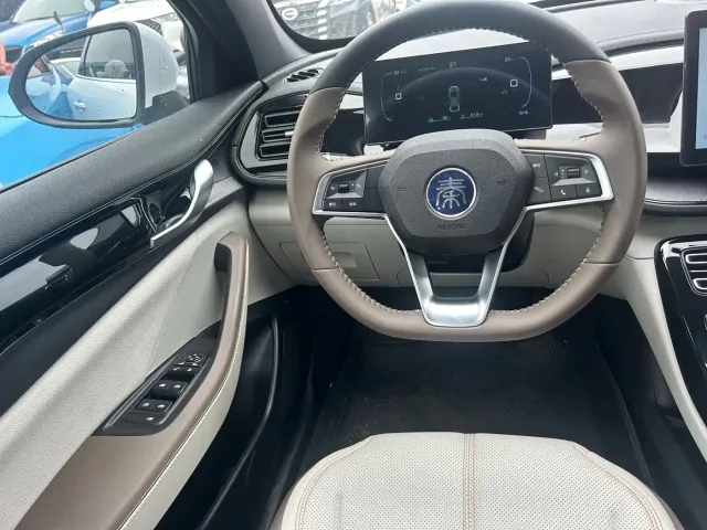 BYD Qin PLUS — Фото автомобиля 7
