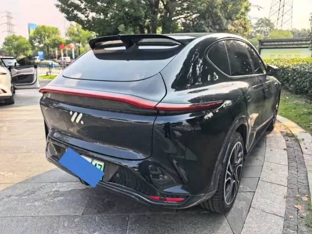 IM Motors LS7 — Фото автомобиля 4
