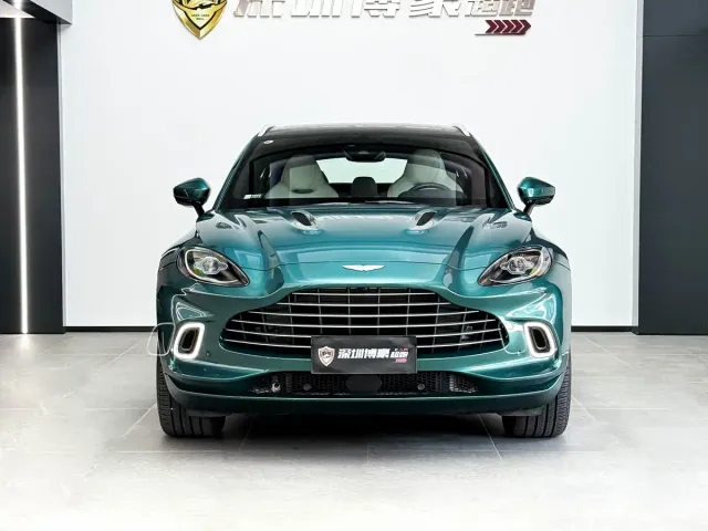 Aston Martin DBX — Фото автомобиля 2
