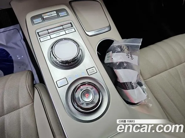 Genesis GV70 2.5T Бензин AWD — Фото автомобиля 7