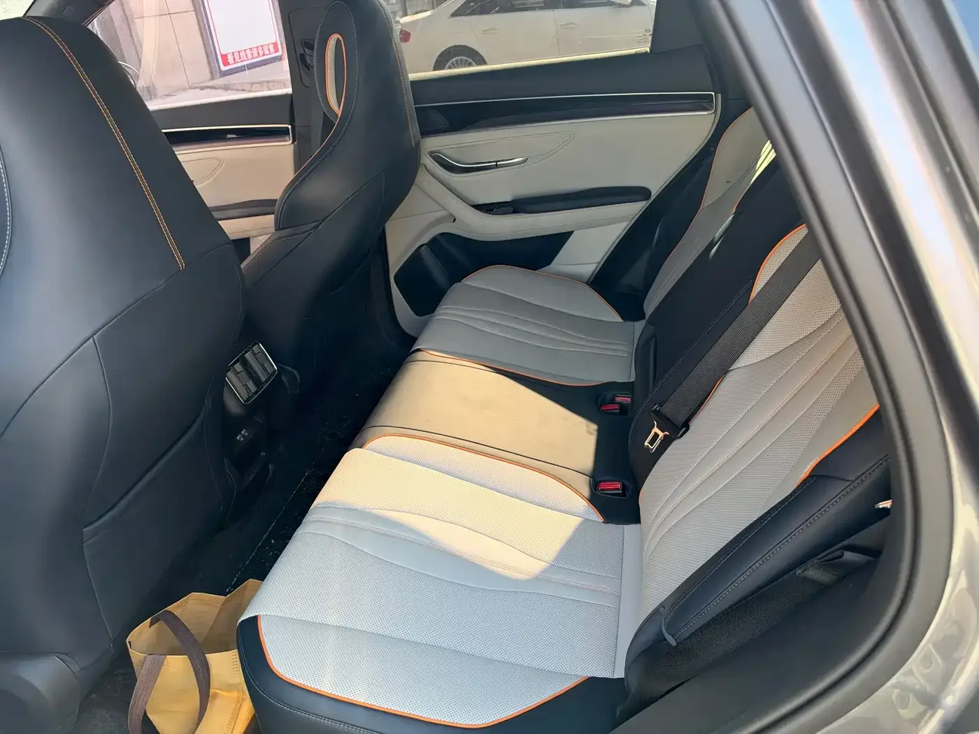 BYD Song PLUS PHEV 2023 Champion Edition DM-i 110KM Flagship PLUS — Фото автомобиля 5