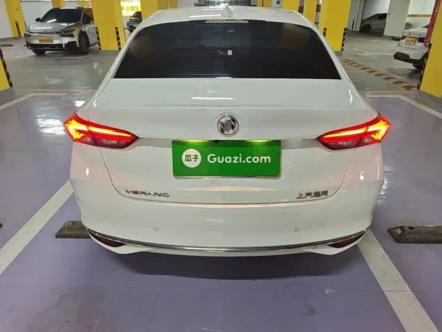 Buick Verano — Фото автомобиля 5