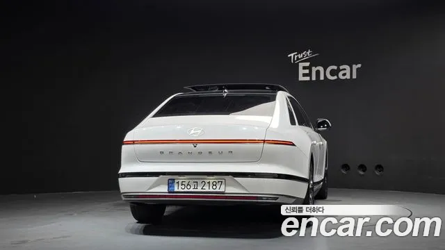 Hyundai Grandeur — Фото автомобиля 4