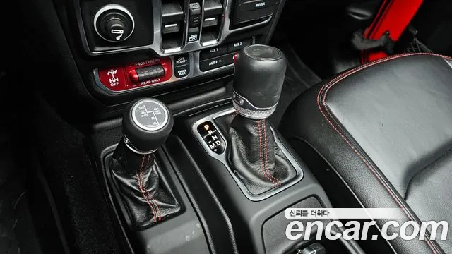 Jeep Wrangler Wrangler (JL) — Фото автомобиля 9