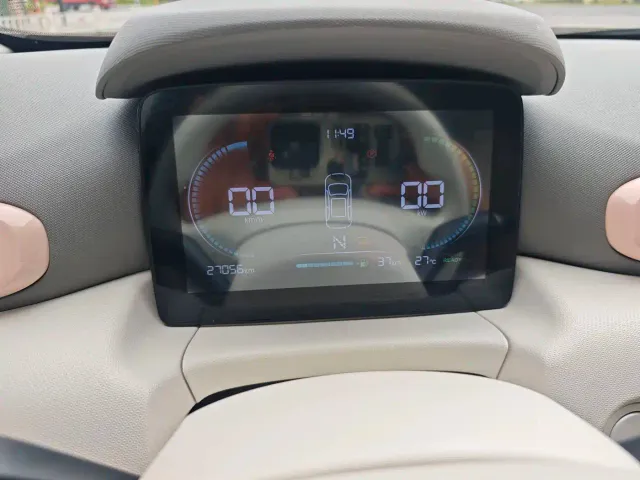 Leapmotor T03 — Фото автомобиля 13