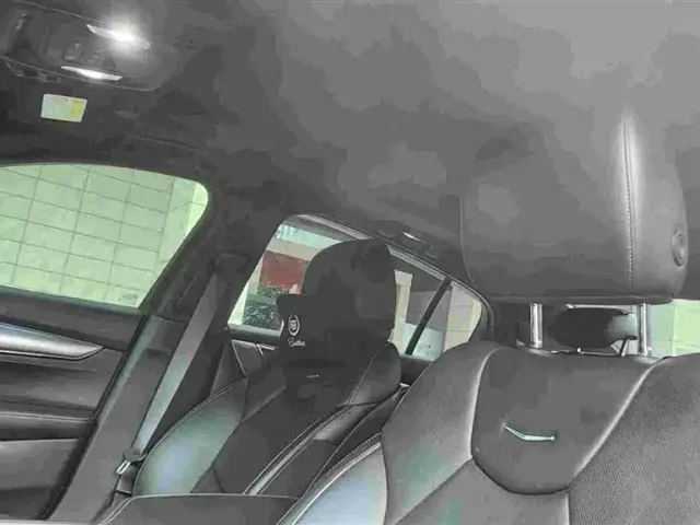 Cadillac CT5 — Фото автомобиля 9