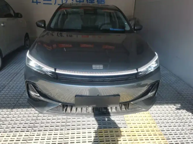 Geely Galaxy A7 — Фото автомобиля 2