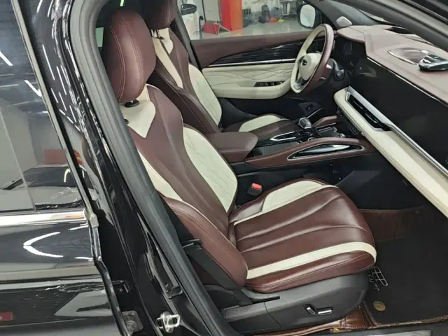 Geely Xingyue L — Фото автомобиля 24