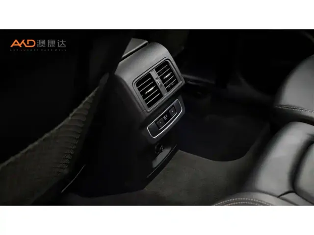 Audi Audi SQ5 2021 3.0 TFSI quattro — Фото автомобиля 9