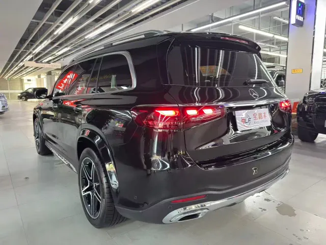 Mercedes-Benz GLS-Class — Фото автомобиля 15