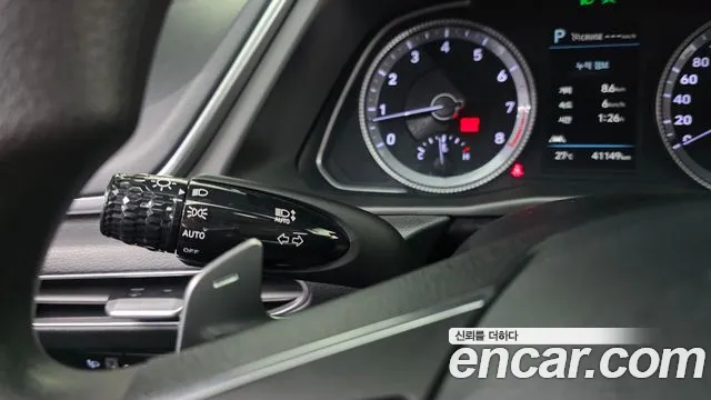 Hyundai Sonata Sonata (DN8) 2.0 LPG(Для проката) — Фото автомобиля 27