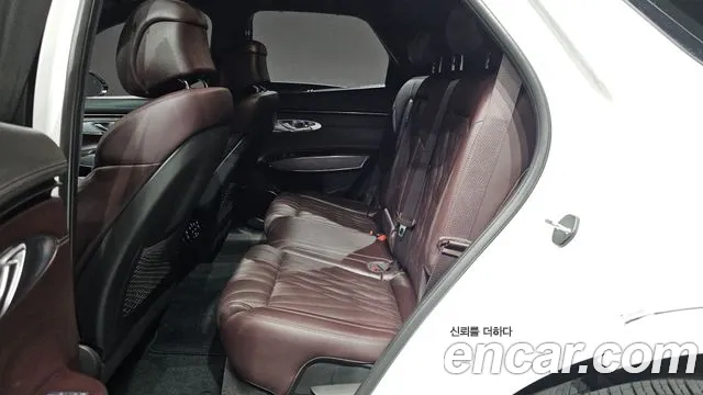 Genesis GV70 2.5T Бензин AWD — Фото автомобиля 21