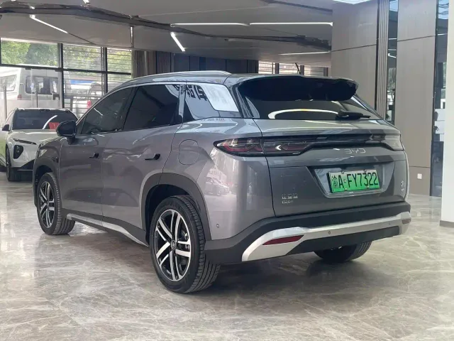 BYD Song L DM-i — Фото автомобиля 5
