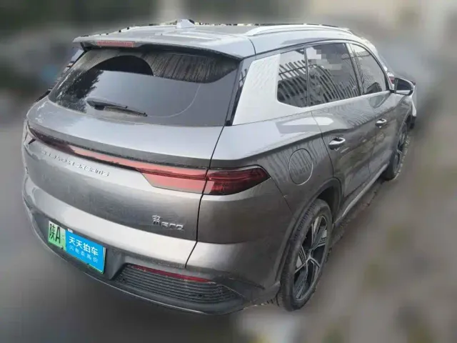 BYD Song Pro — Фото автомобиля 2