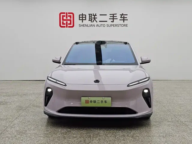 Nio ET5 Touring — Фото автомобиля 2