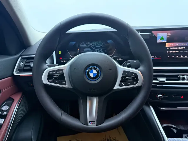BMW i3 — Фото автомобиля 12