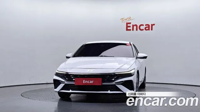 Hyundai Avante — Фото автомобиля 3