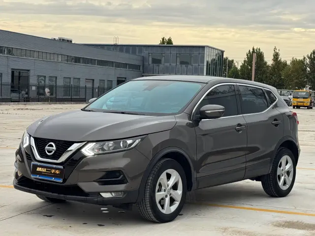 Фотография автомобиля — Nissan Qashqai