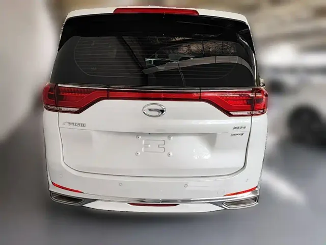 GAC Trumpchi M8 — Фото автомобиля 9