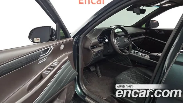 Genesis GV80 — Фото автомобиля 15