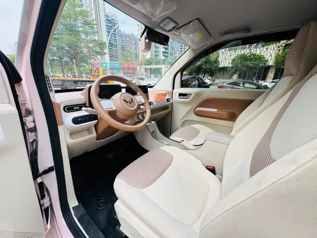 Wuling Hongguang Mini EV — Фото автомобиля 4