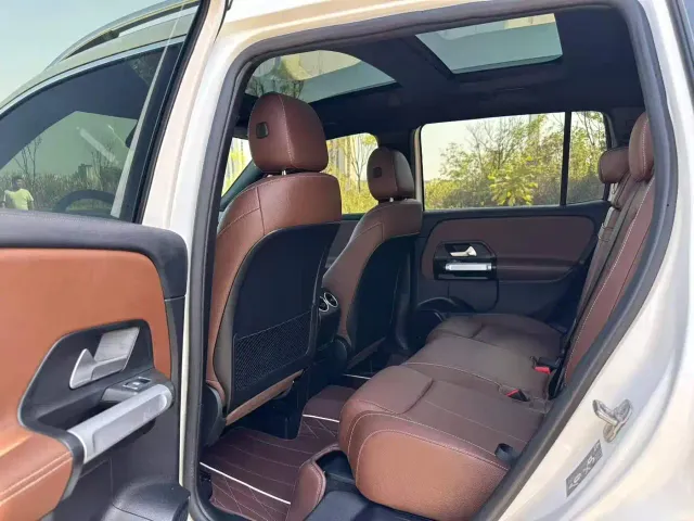 Mercedes-Benz GLB-Class — Фото автомобиля 5