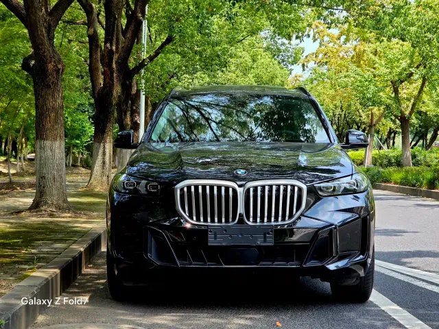 BMW X5 — Фото автомобиля 2