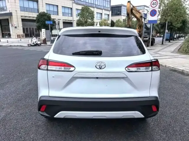 Toyota Corolla Cross — Фото автомобиля 11