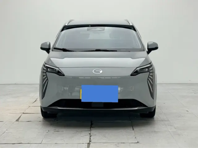 GAC Aion Y — Фото автомобиля 2