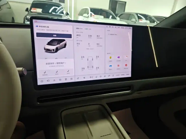 Li Auto i6 — Фото автомобиля 12