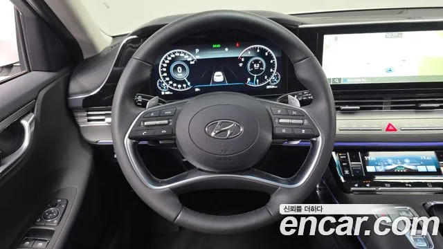 Hyundai Grandeur New — Фото автомобиля 20