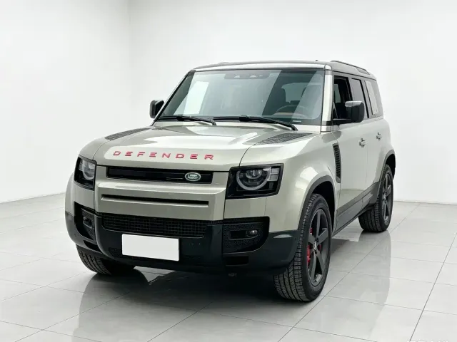 Фотография автомобиля — Land Rover Defender