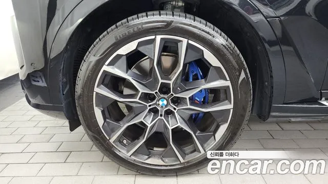 BMW X7 — Фото автомобиля 5