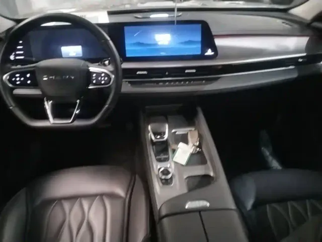 Chery Arrizo 8 — Фото автомобиля 9