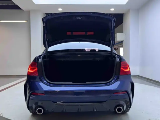 BMW 1 Series — Фото автомобиля 20