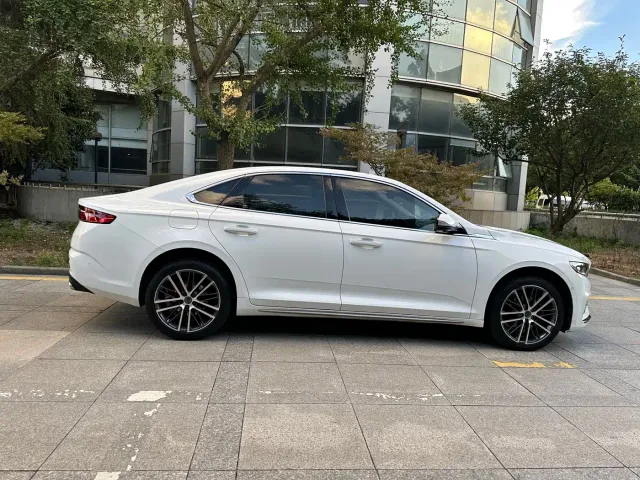 Geely Xingrui — Фото автомобиля 10