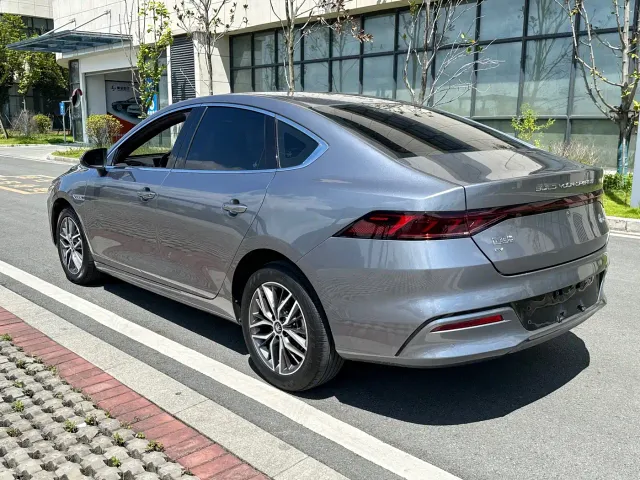 BYD Qin PLUS — Фото автомобиля 6