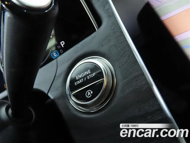 Mercedes-Benz E-Class — Фото автомобиля 13