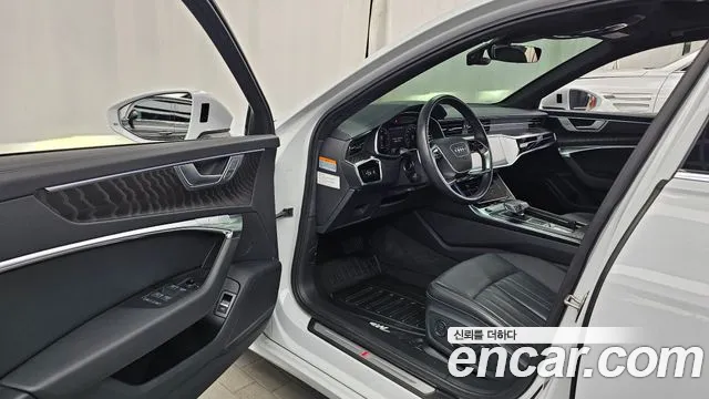 Audi A6 C8 — Фото автомобиля 15