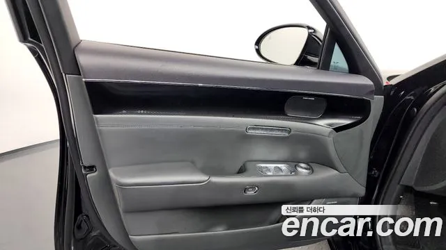 Genesis G90 Бензин 3.5 Turbo 2WD — Фото автомобиля 18
