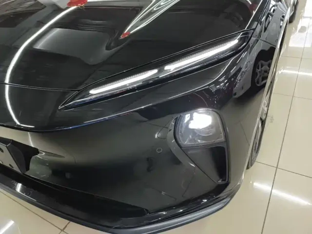 Nio ET5 Touring — Фото автомобиля 23