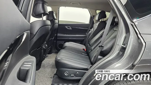 Genesis GV80 2.5T Бензин AWD — Фото автомобиля 16
