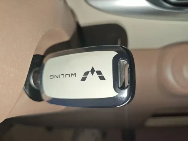 Wuling Hongguang Mini EV — Фото автомобиля 8