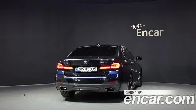 BMW 5 Series — Фото автомобиля 4
