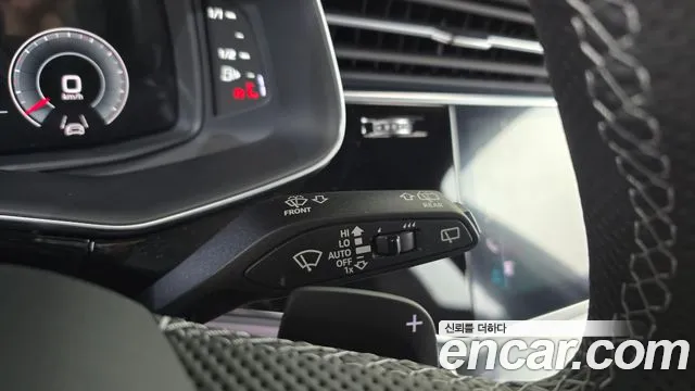 Audi Q7 55 TFSI quattro Premium — Фото автомобиля 23