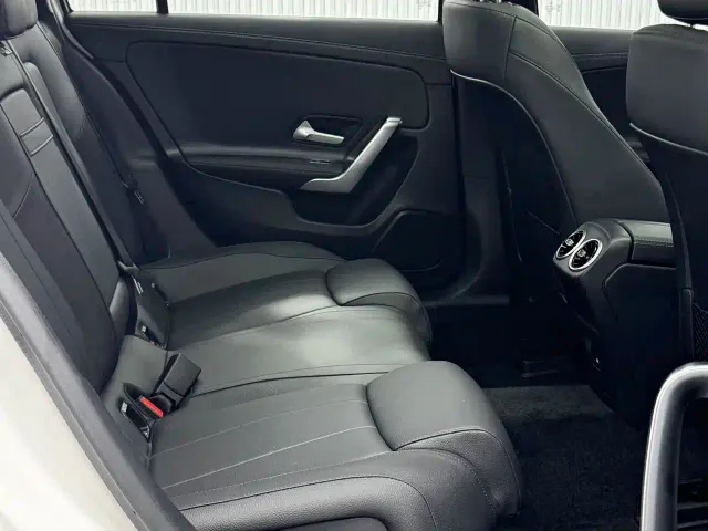Mercedes-Benz A-Class — Фото автомобиля 11