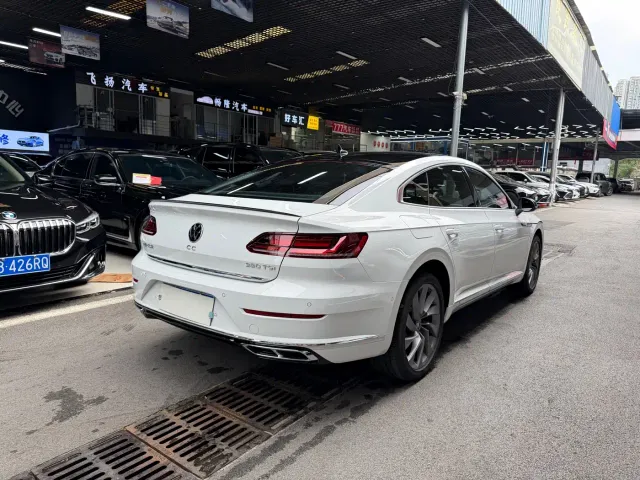 Volkswagen CC — Фото автомобиля 6