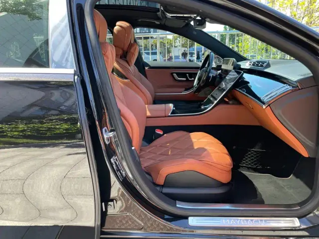 Mercedes-Benz Maybach S-Class — Фото автомобиля 20
