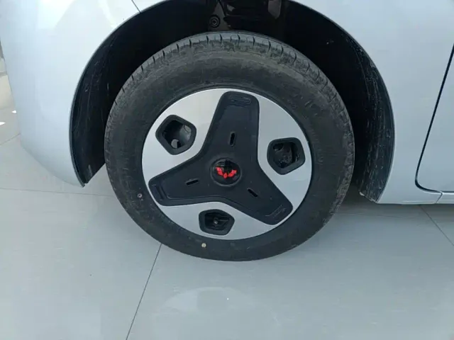 Wuling Zhiguang NEV — Фото автомобиля 22